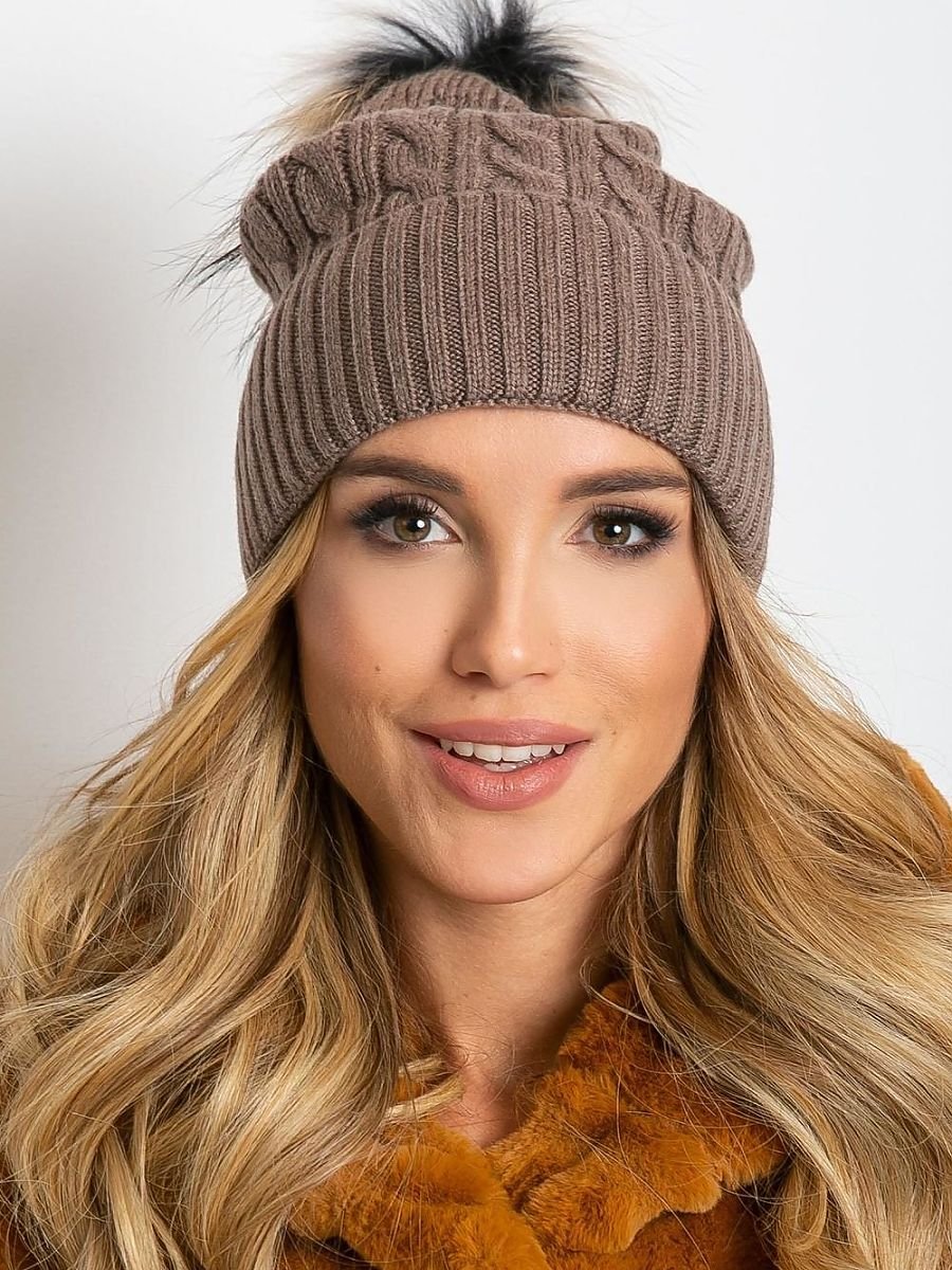 Cap model 208258 AT