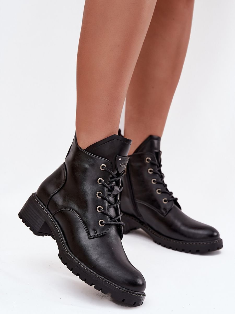 Boots model 216965 Step in style