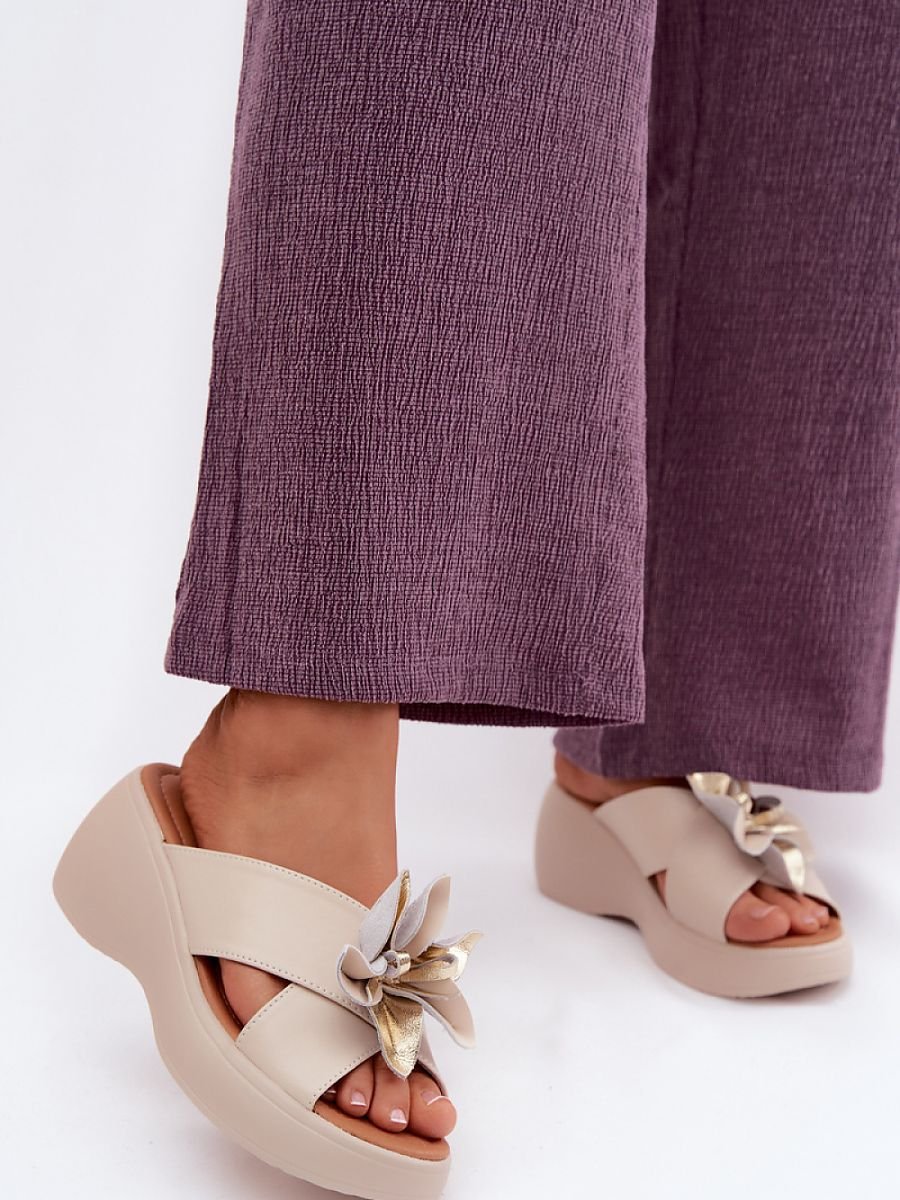 Buskin model 229297 Step in style