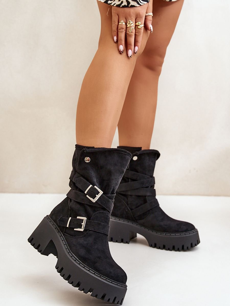 Boots model 200093 Step in style