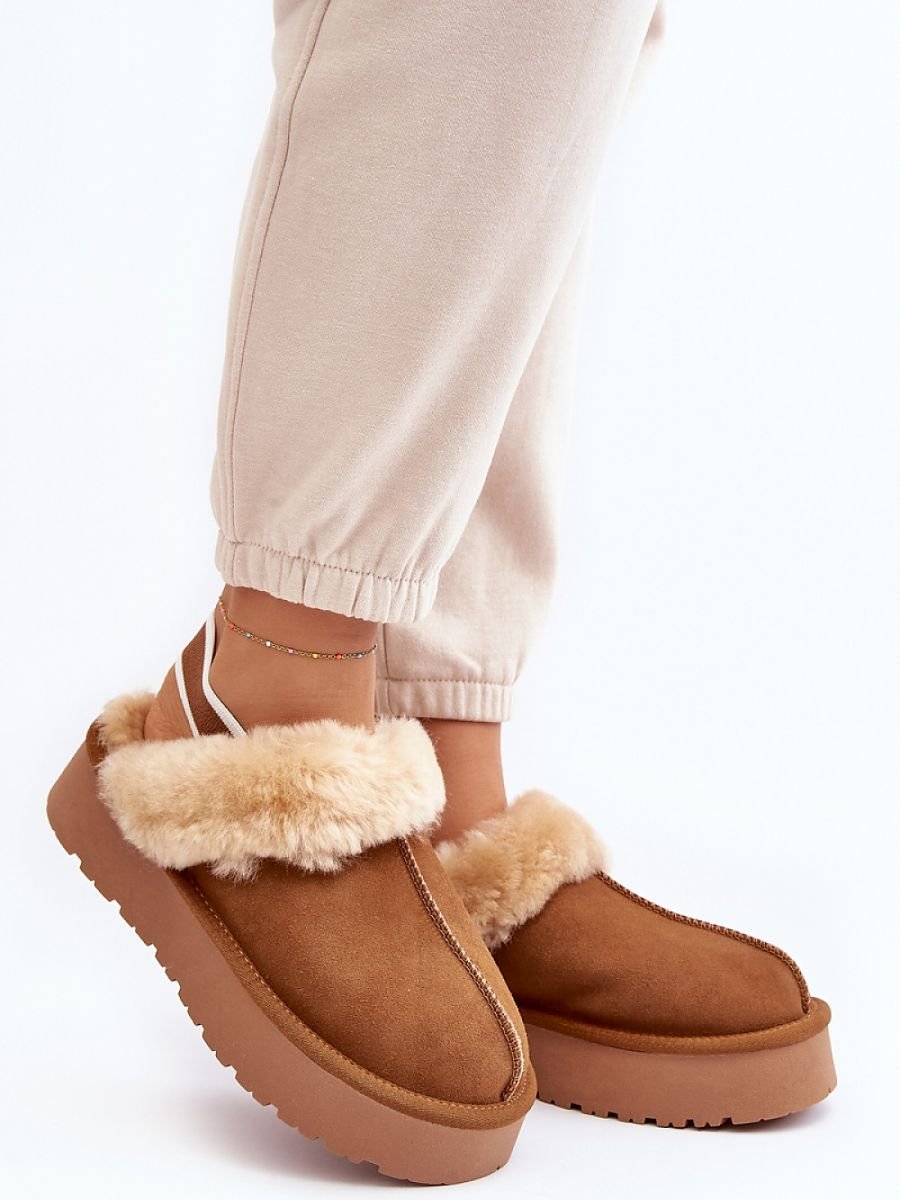 Slippers model 188659 Step in style