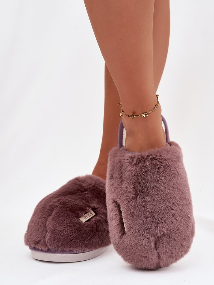 Slippers model 222283 Step in style