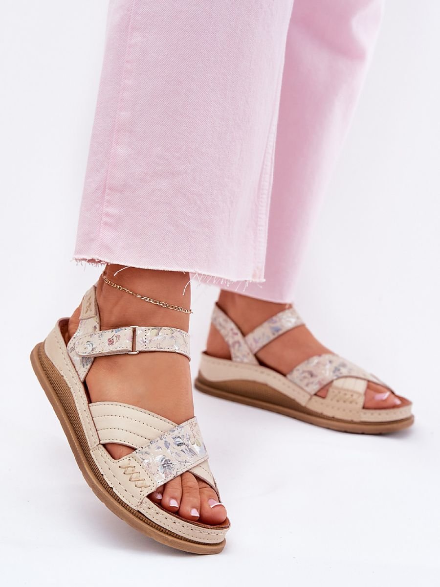 Sandals model 215020 Step in style