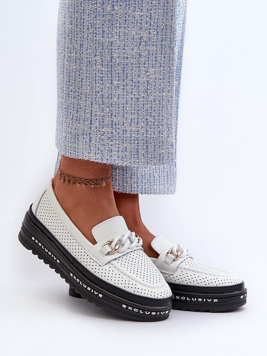 Mocassin model 197156 Step in style