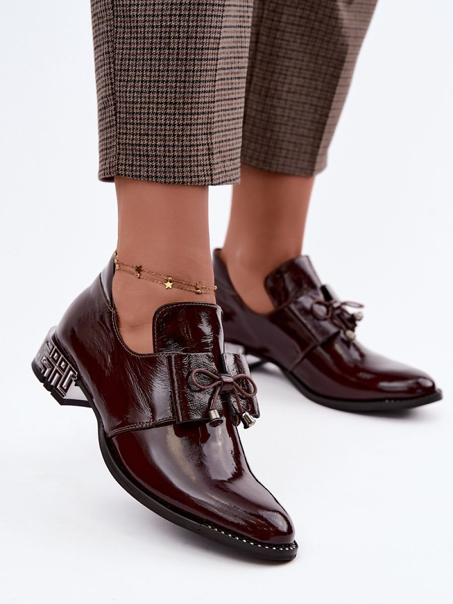 Heeled low shoes model 231176 Step in style
