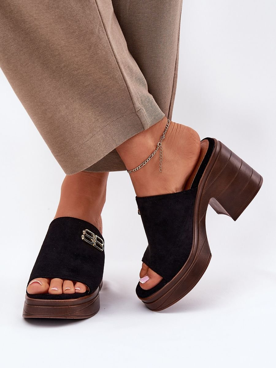 Heeled sandals model 213037 Step in style
