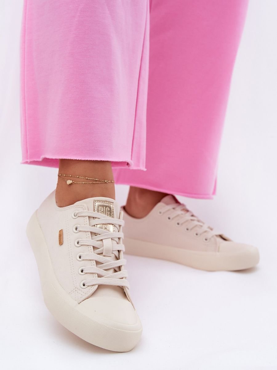 Sneakers model 211351 Step in style