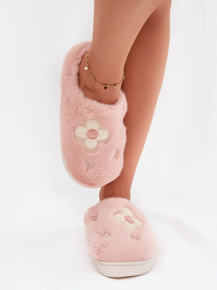 Slippers model 221503 Step in style