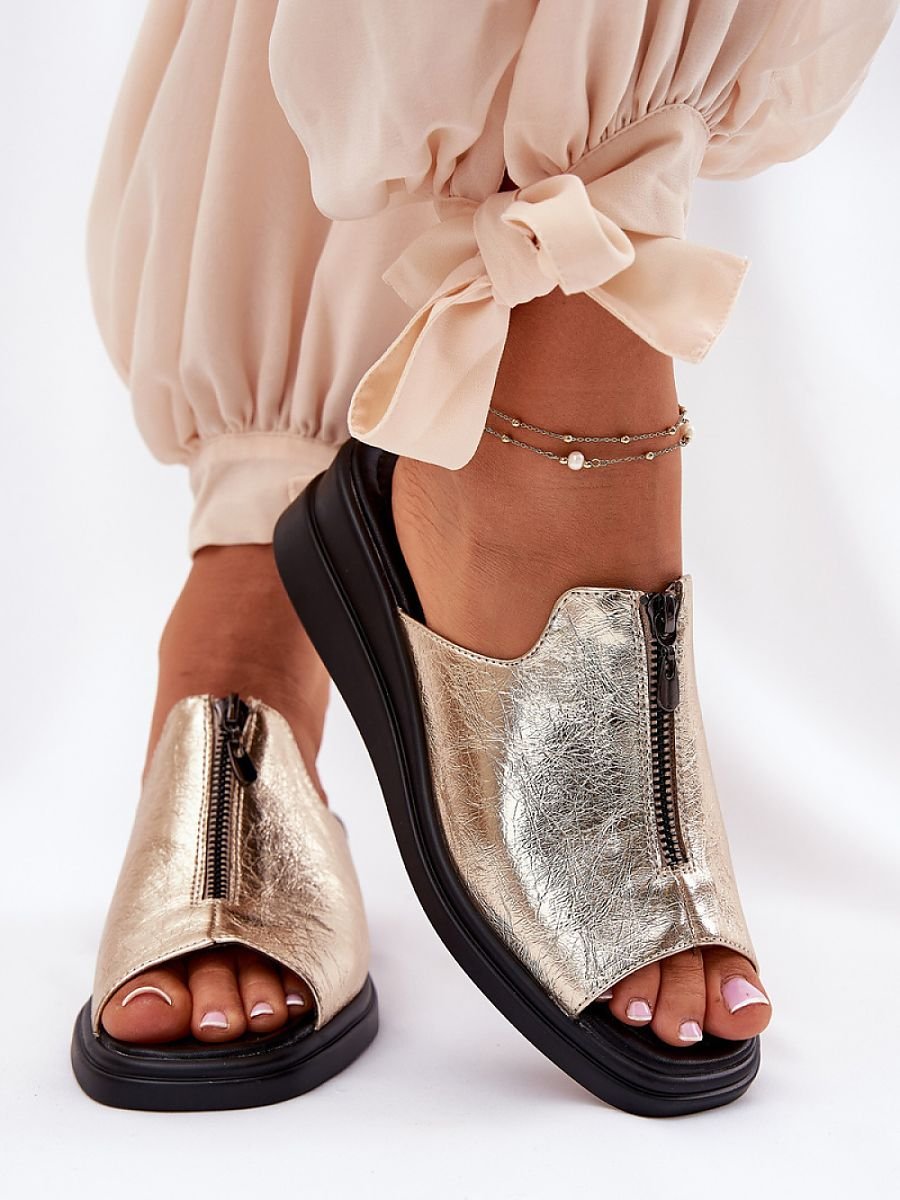Buskin model 211955 Step in style