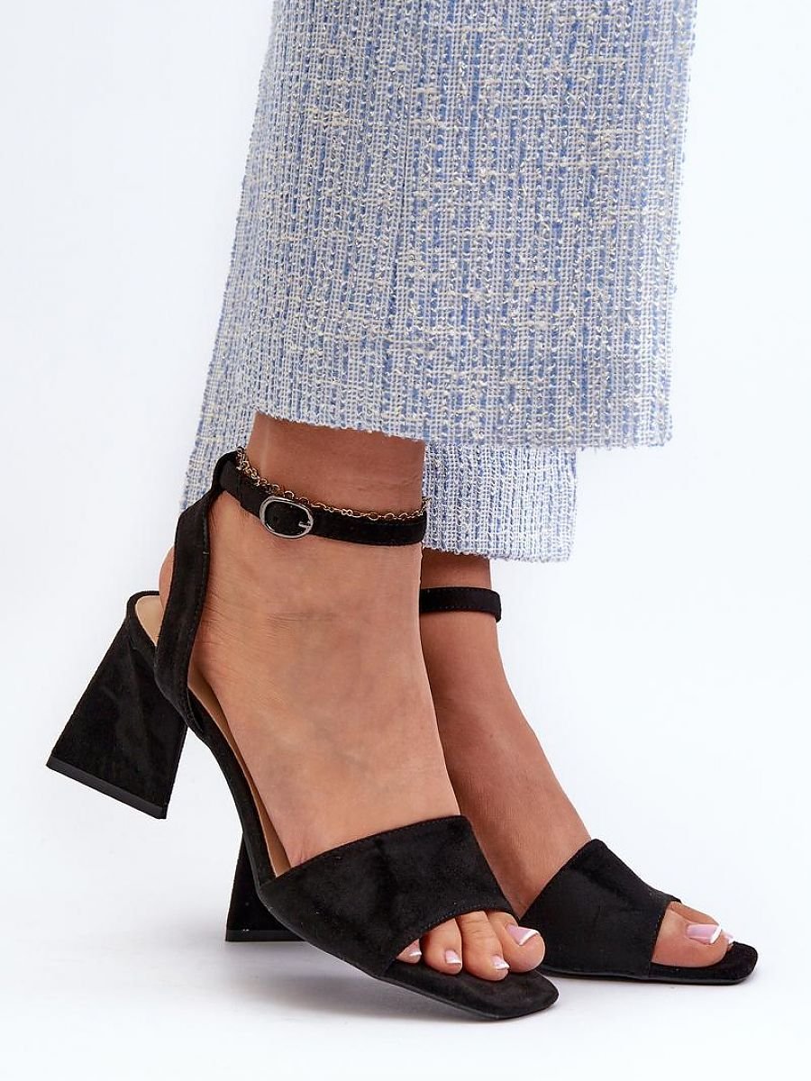 Heel sandals model 196318 Step in style