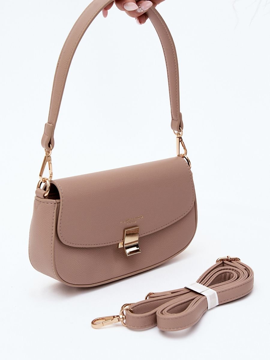 Everyday handbag model 230543 Step in style