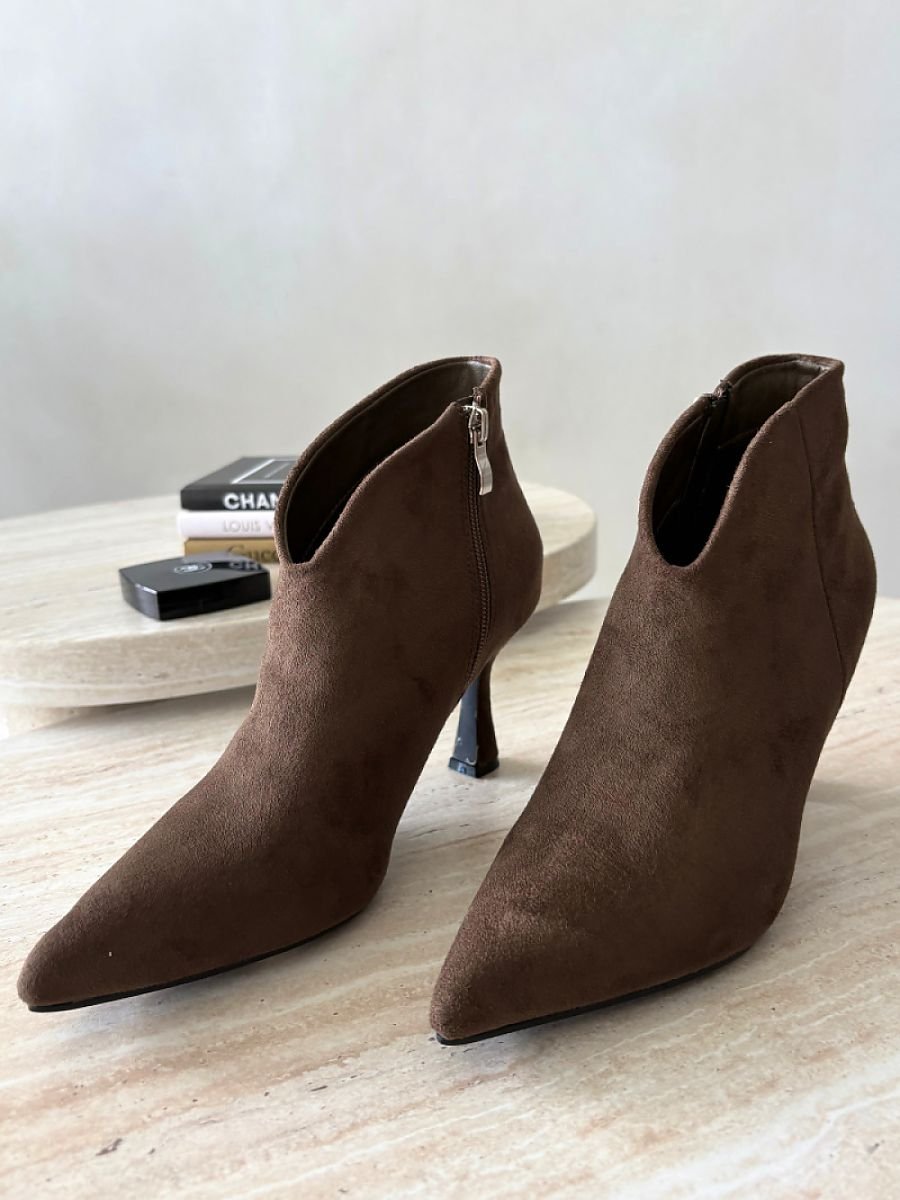 Heel boots model 230936 Step in style