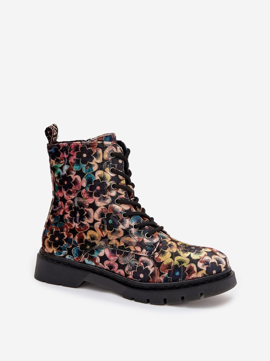 Boots model 218713 Step in style