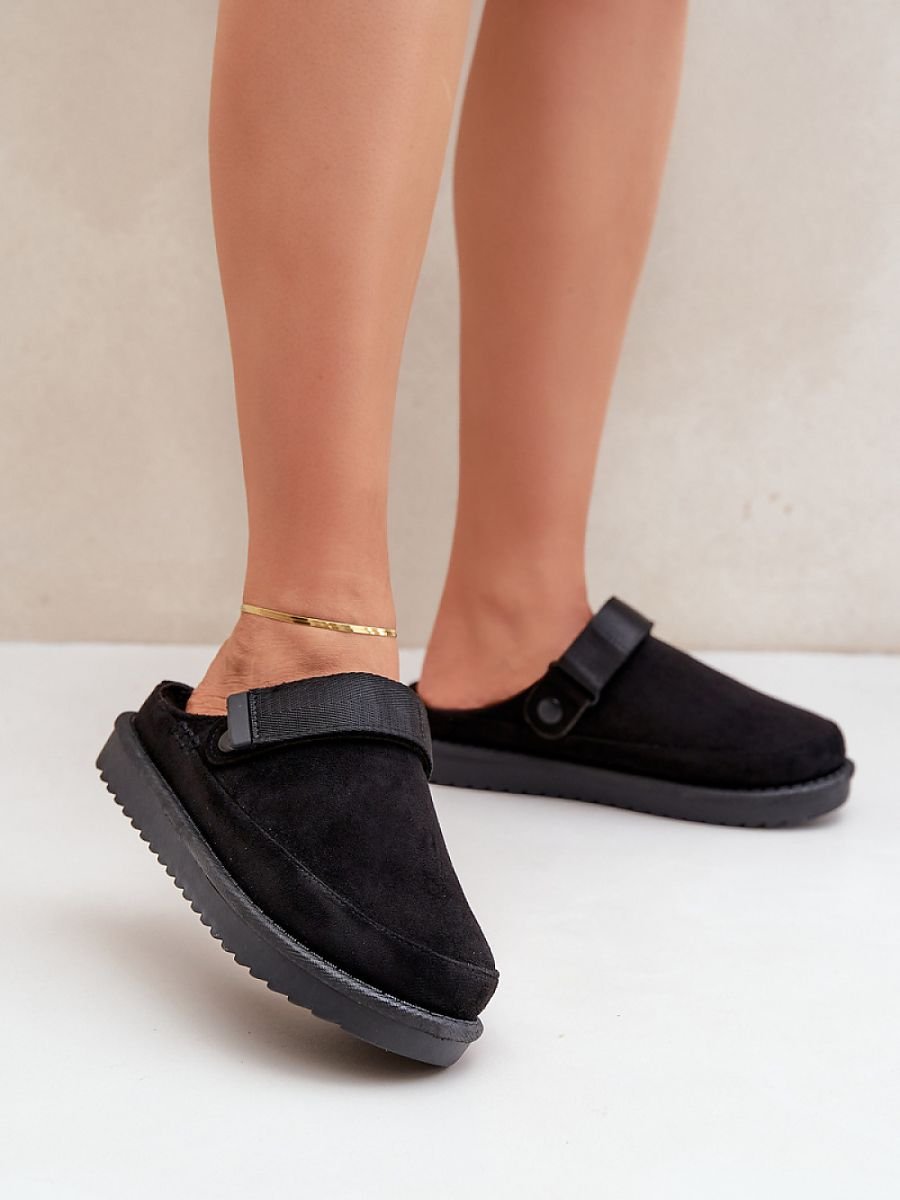 Slippers model 204652 Step in style