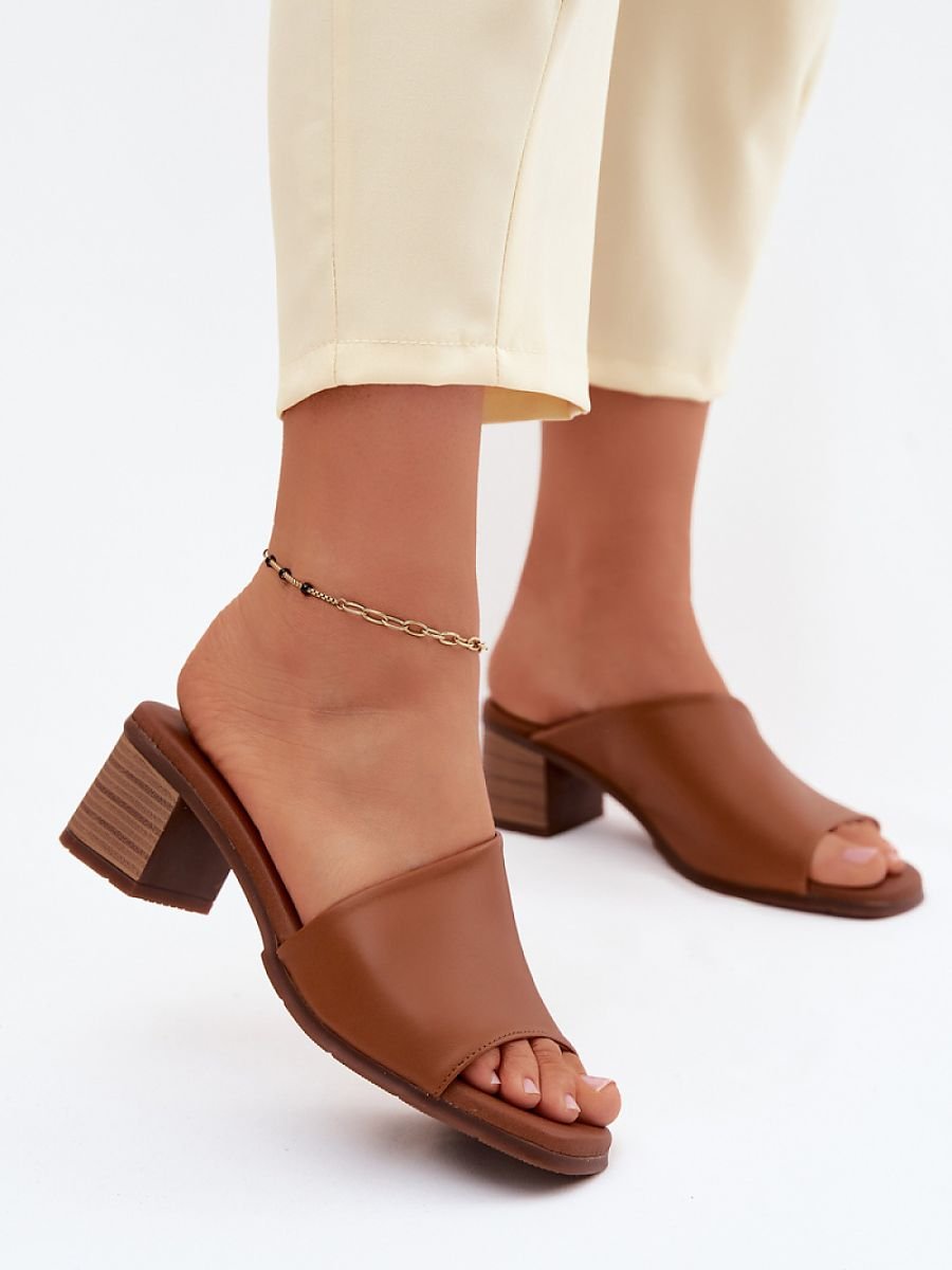 Heeled sandals model 227929 Step in style