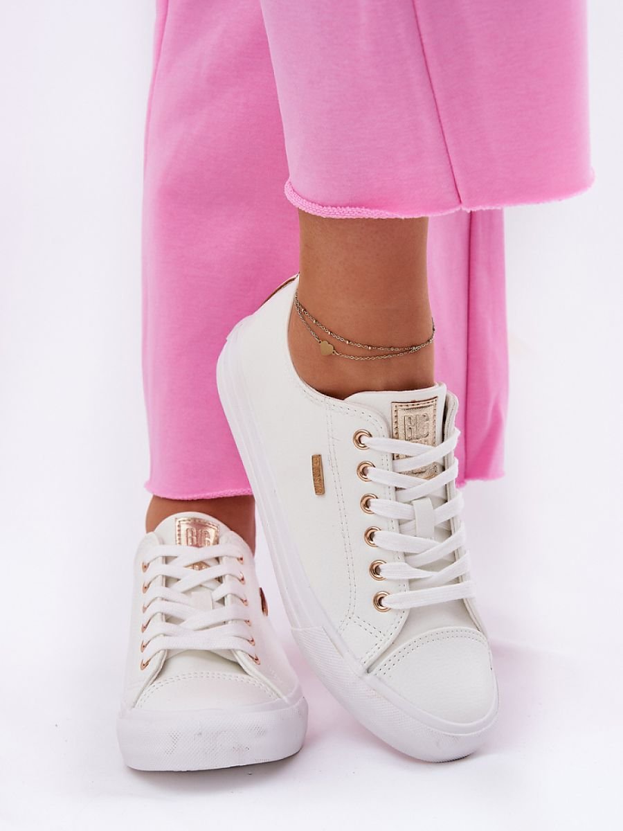 Sneakers model 211352 Step in style