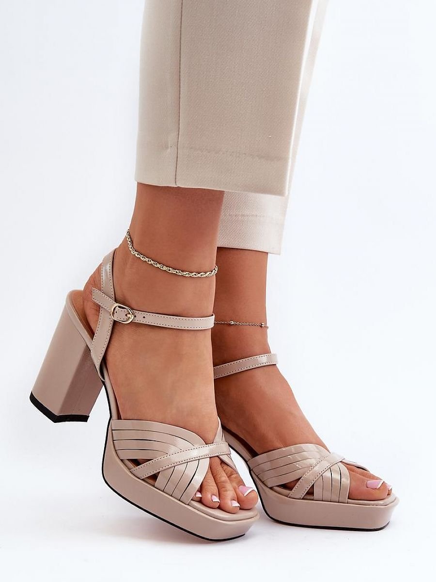 Heel sandals model 195544 Step in style