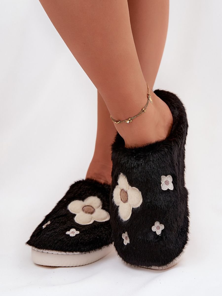 Slippers model 221505 Step in style