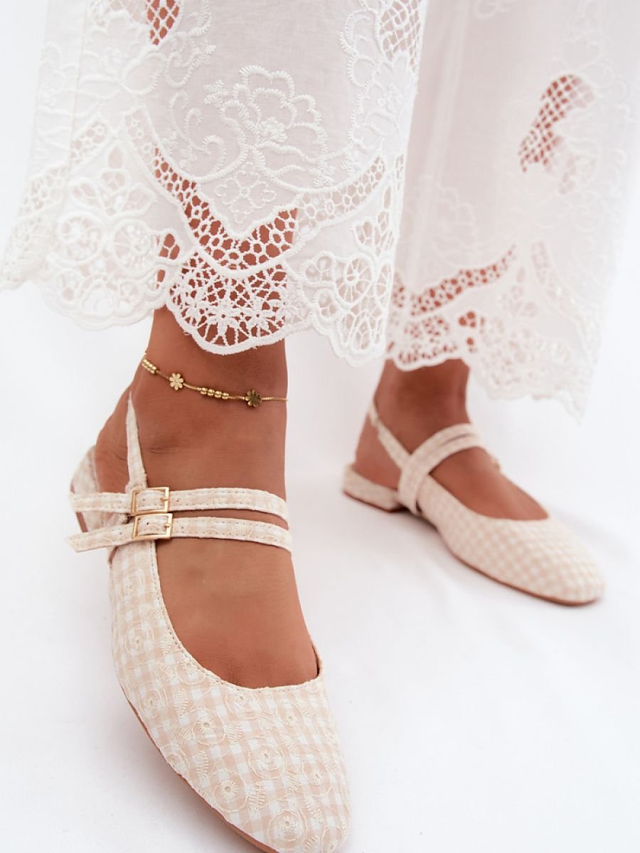 Sandals model 228778 Step in style