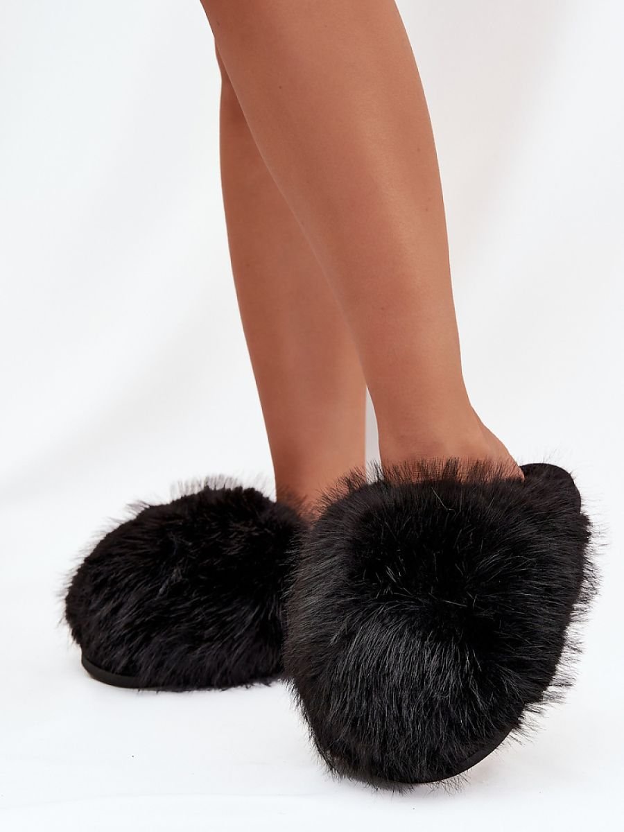 Slippers model 222289 Step in style