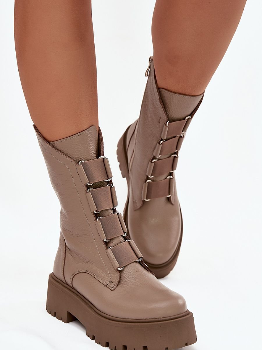 Platform boots model 222965 Step in style