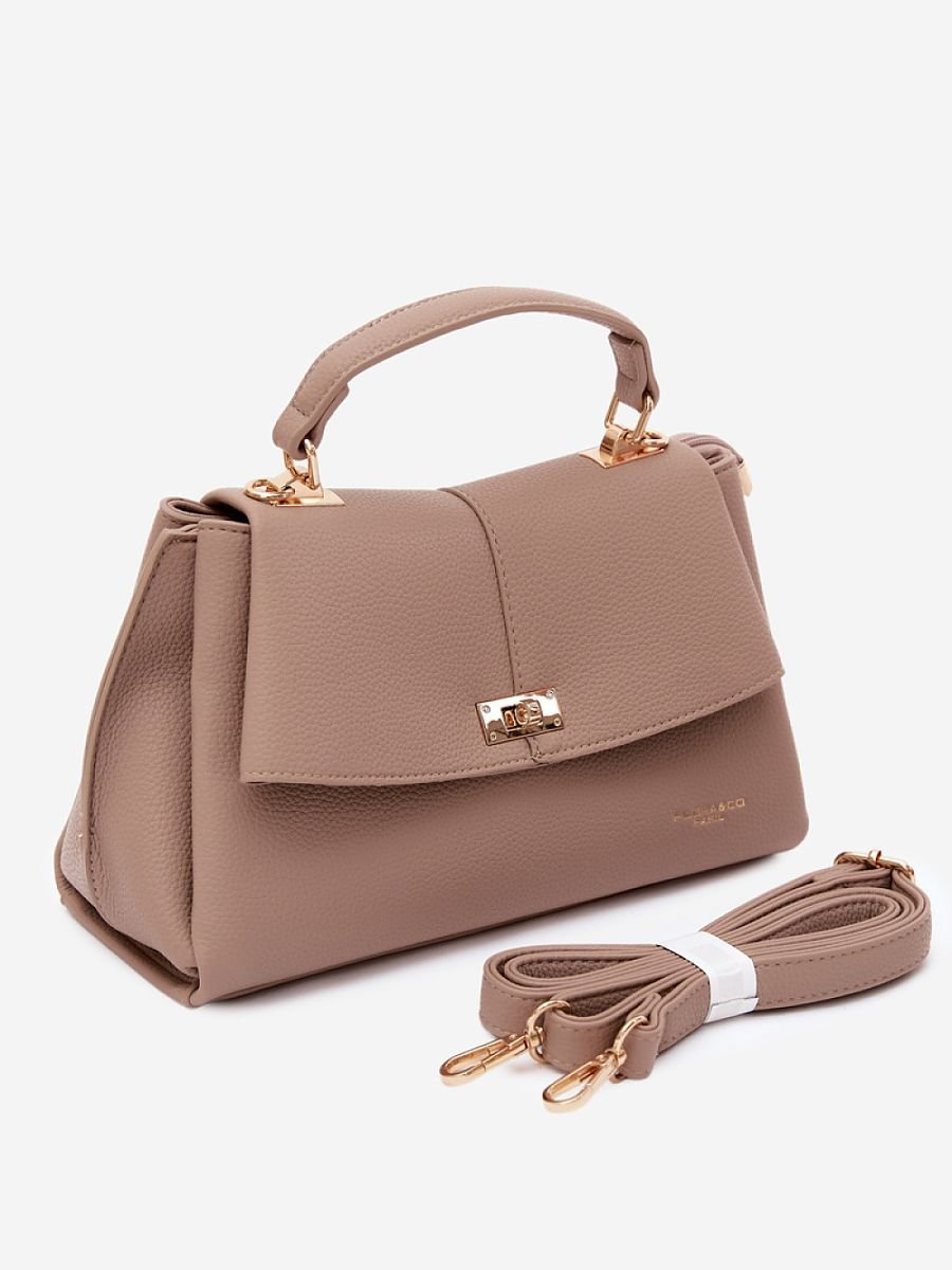 Everyday handbag model 230354 Step in style