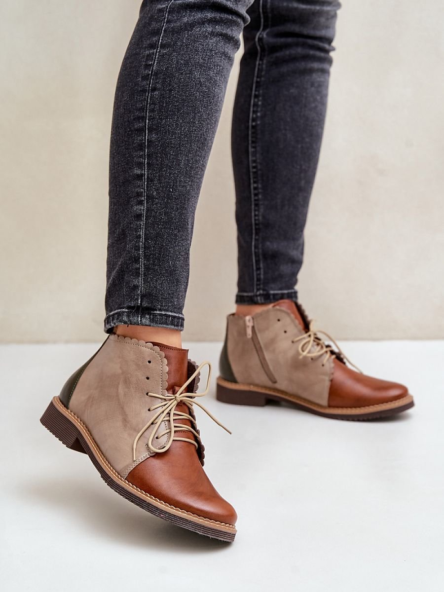 Half shoes model 216526 Step in style