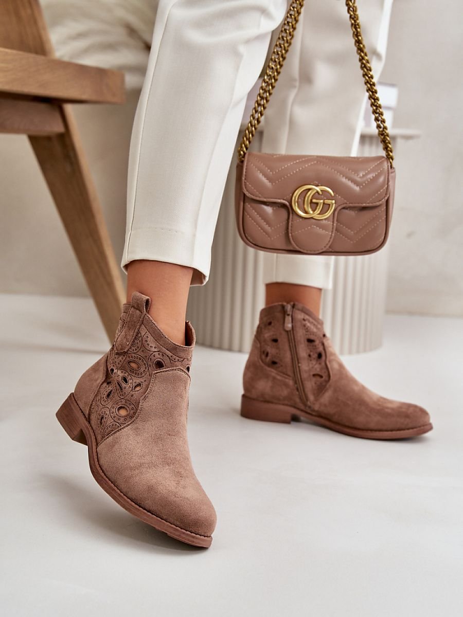 Boots model 199412 Step in style