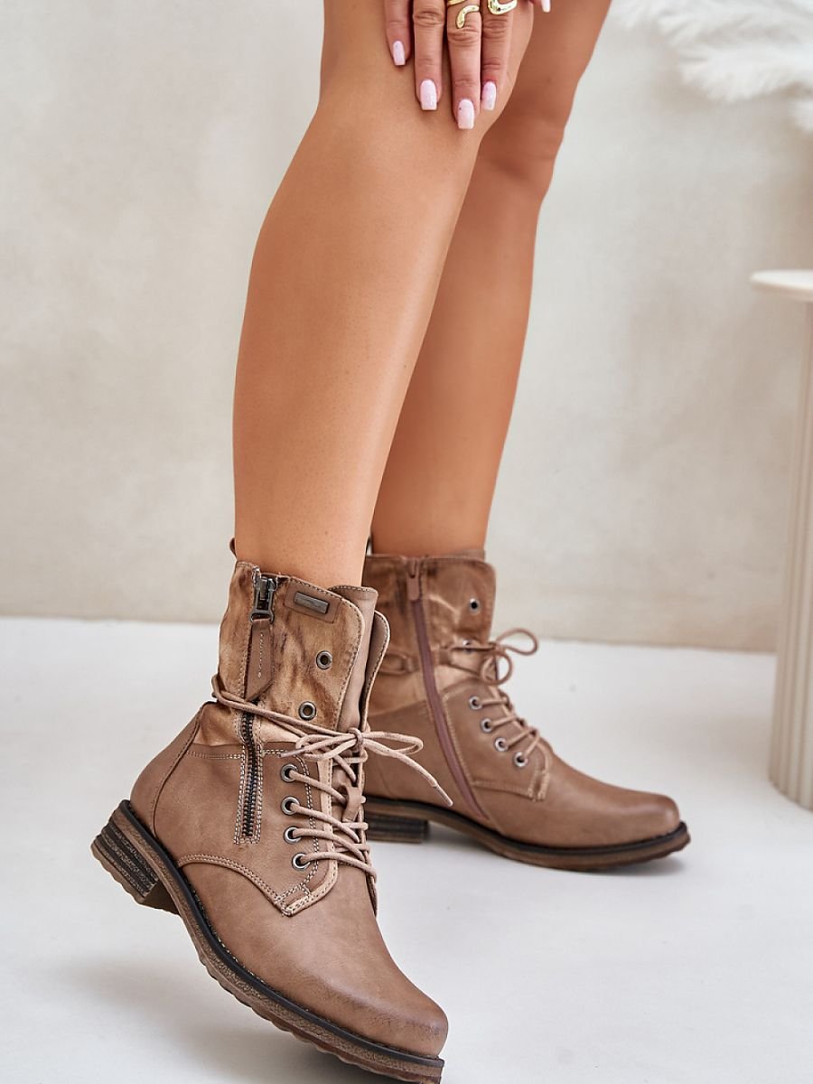 Bootie model 201879 Step in style
