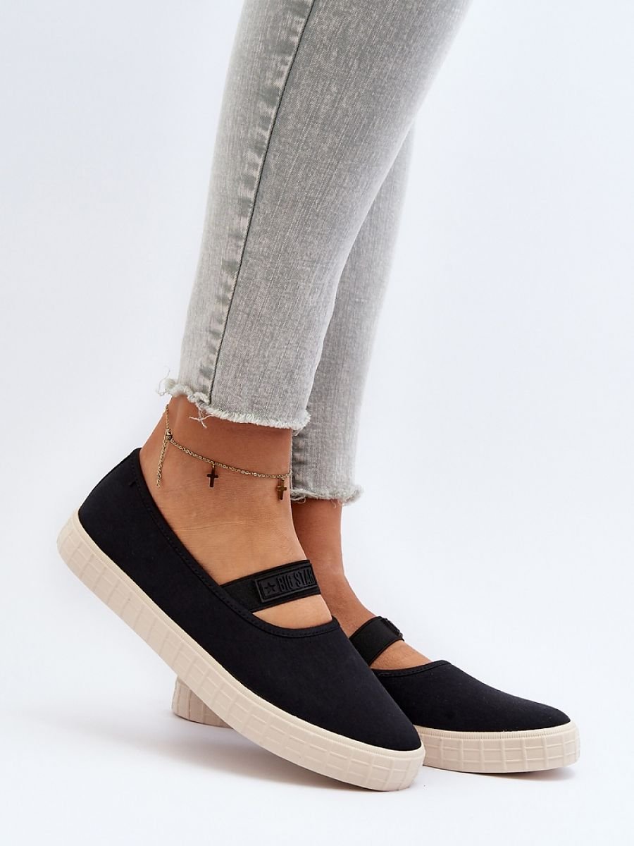 Sneakers model 194982 Step in style