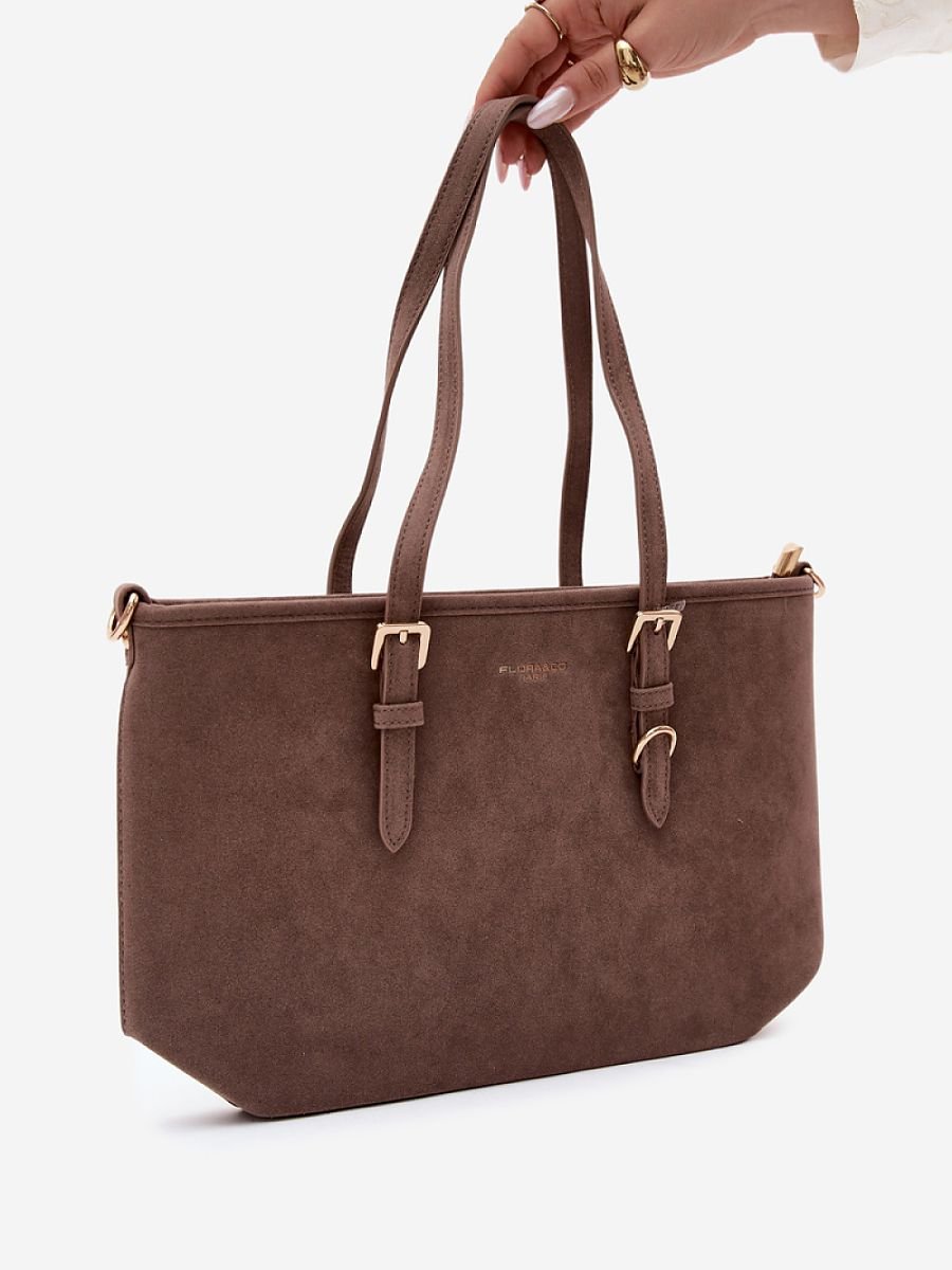 Everyday handbag model 230355 Step in style