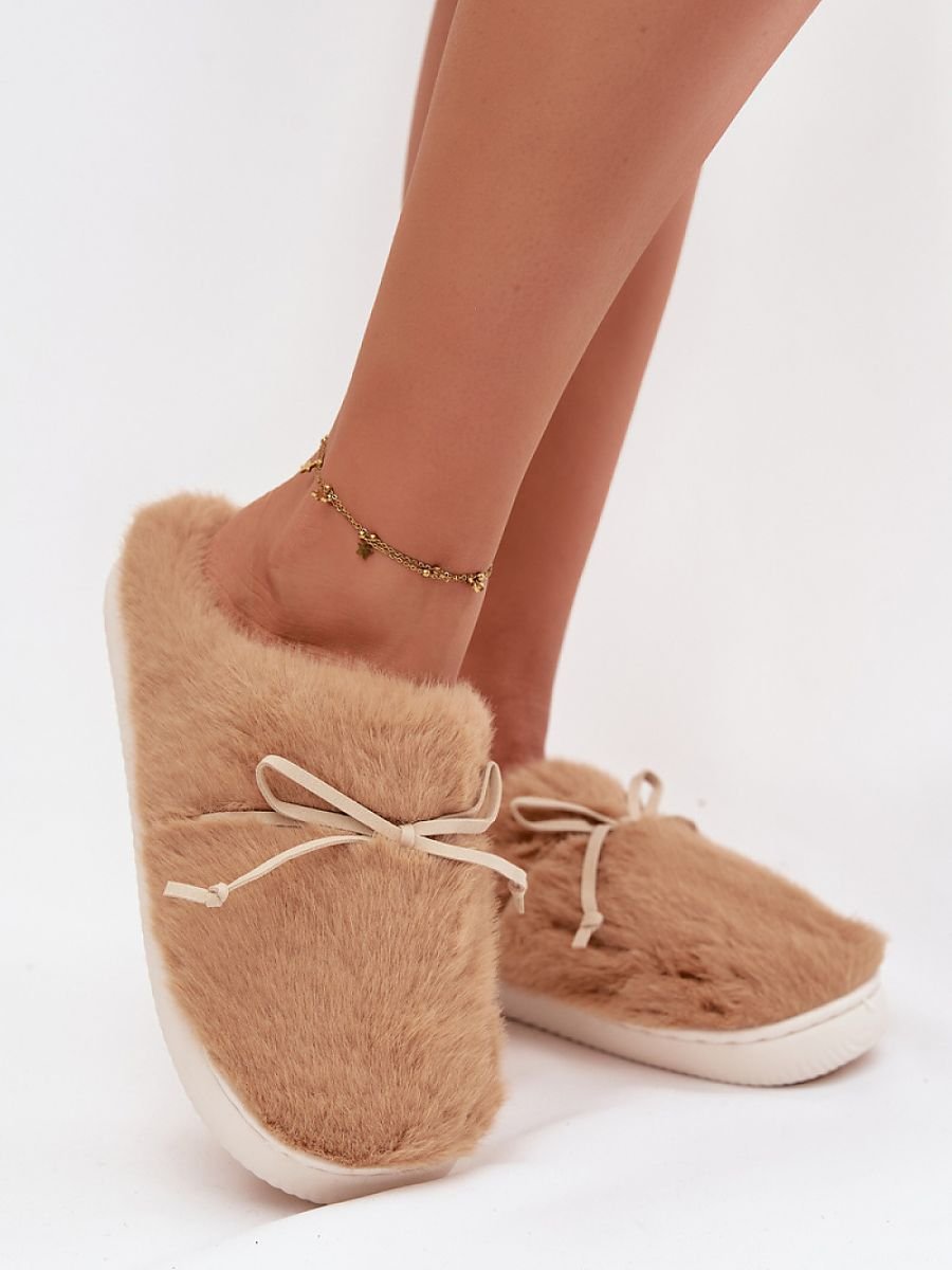 Slippers model 221507 Step in style