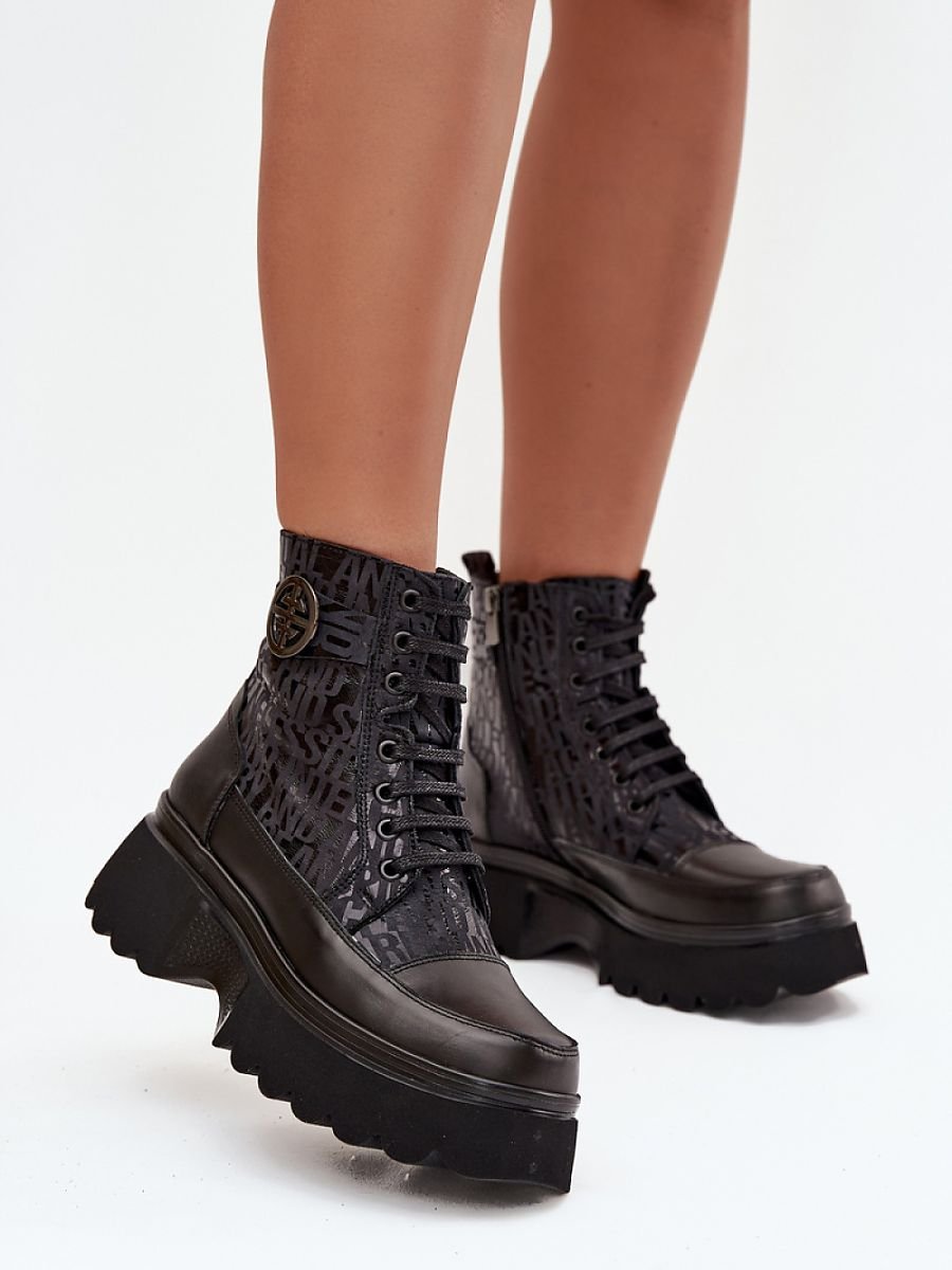 Boots model 222518 Step in style