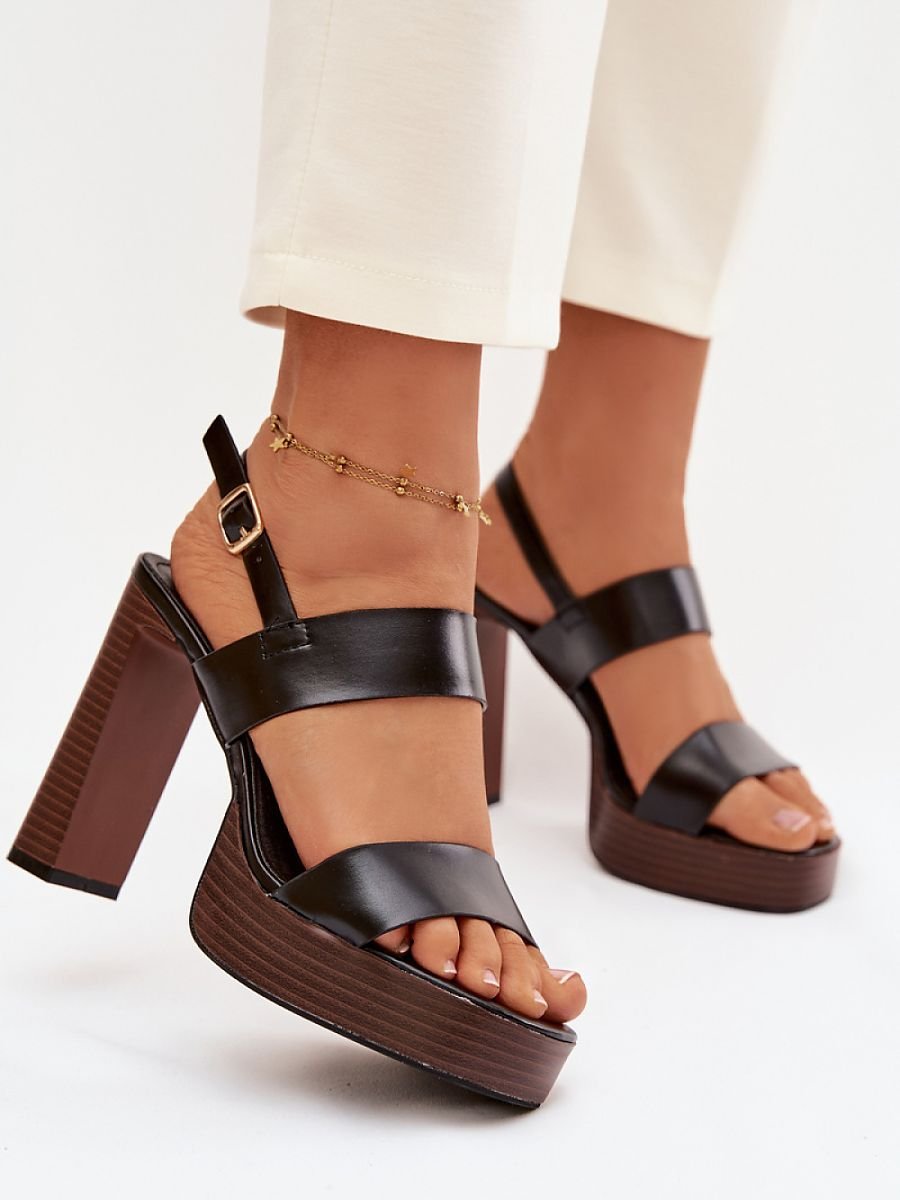 Heel sandals model 226116 Step in style
