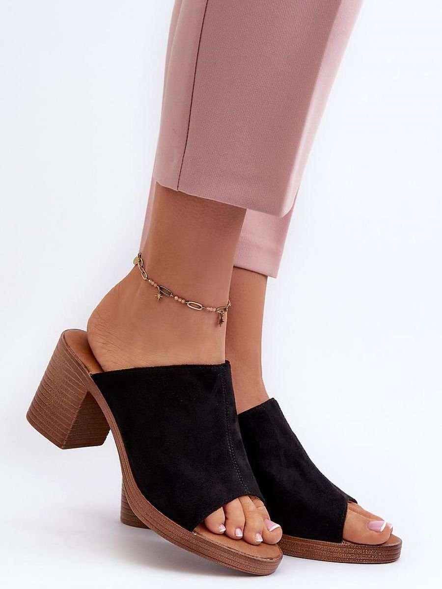 Heeled sandals model 196661 Step in style