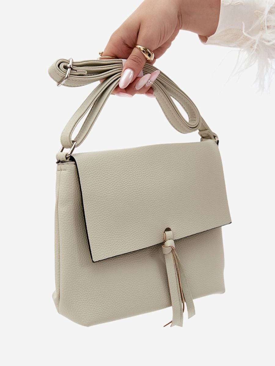 Messenger bag model 230406 Step in style