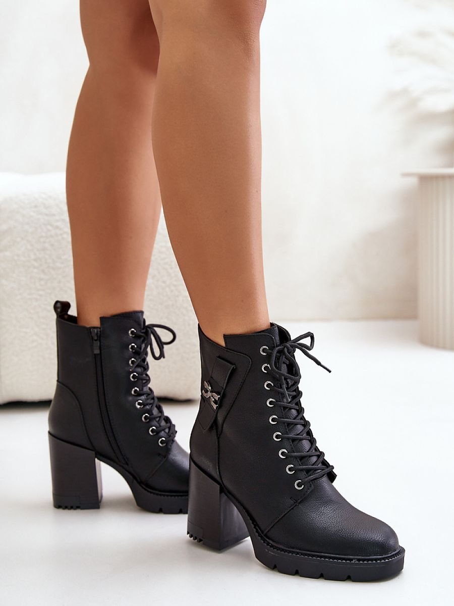 Heel boots model 201004 Step in style