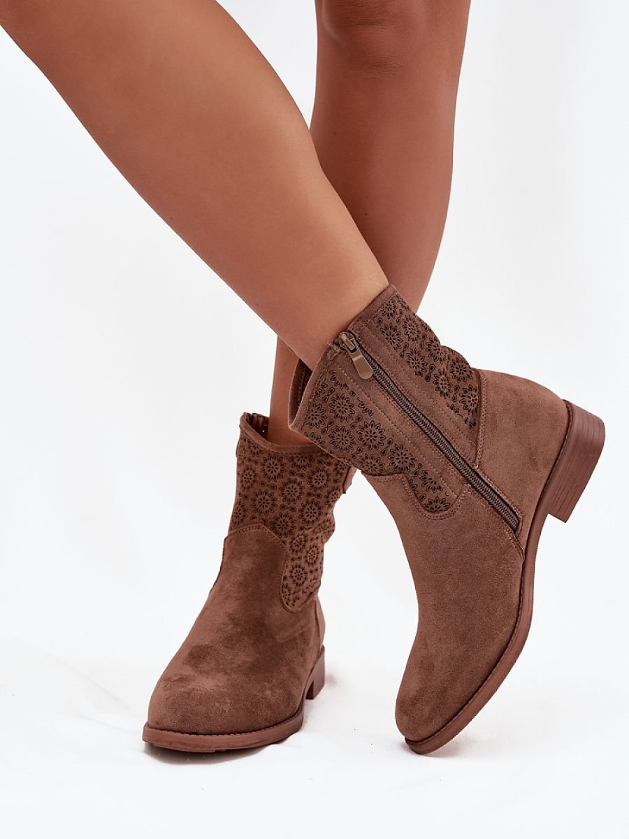 Boots model 219121 Step in style