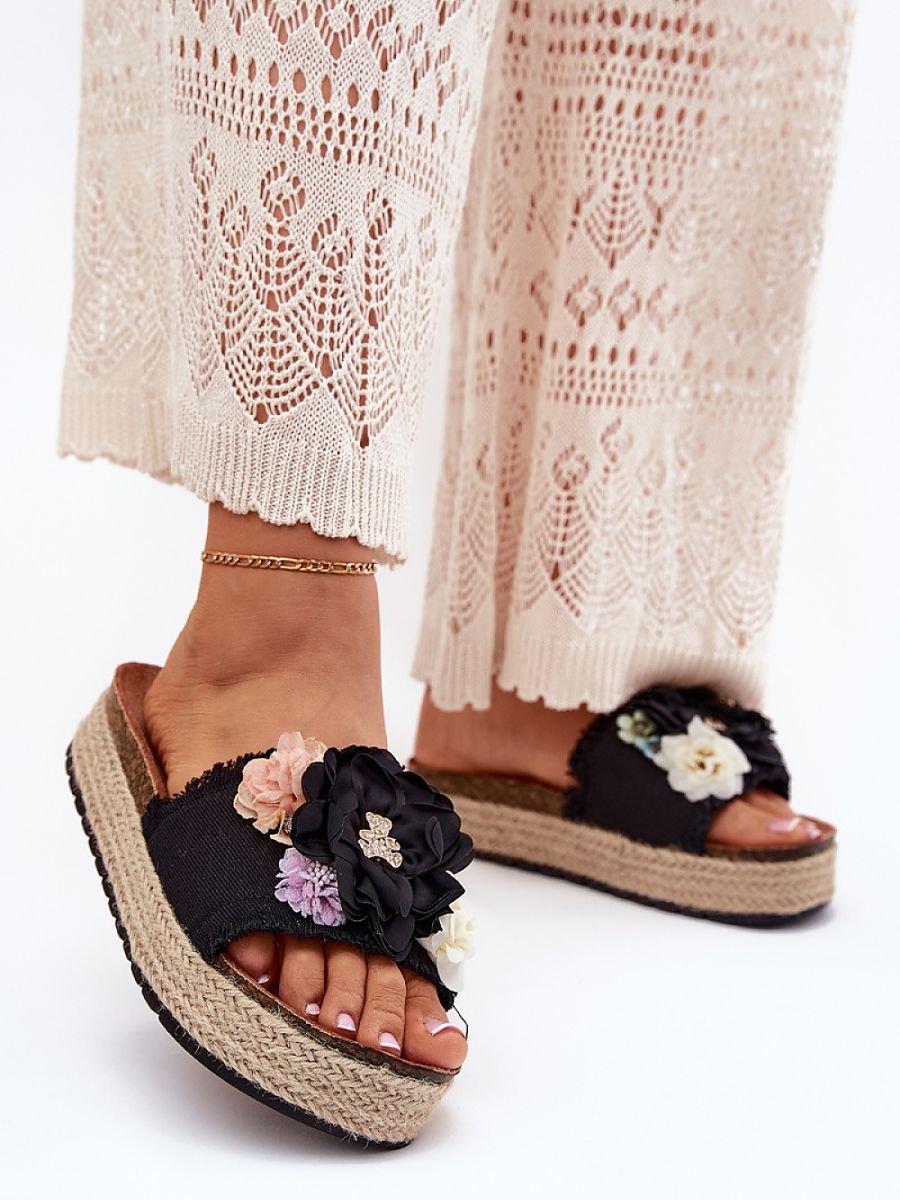 Flip-flops model 213946 Step in style