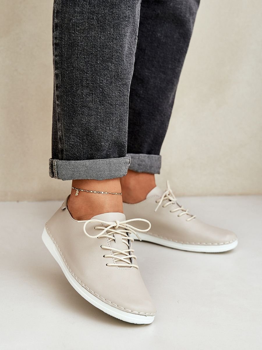 Half shoes model 209055 Step in style