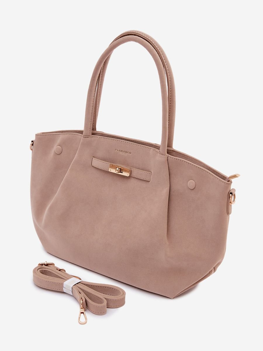 Everyday handbag model 230680 Step in style