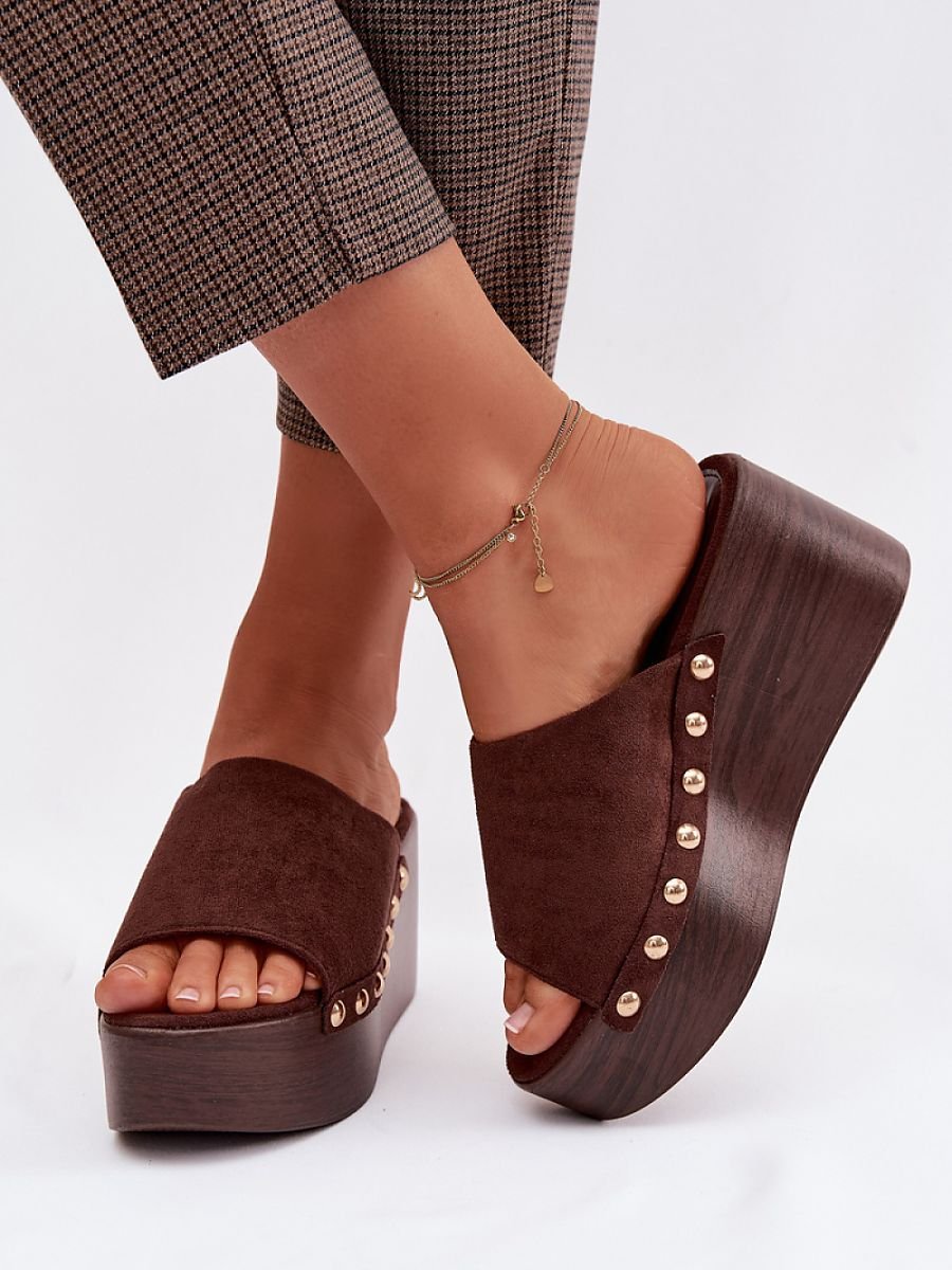 Buskin model 225125 Step in style