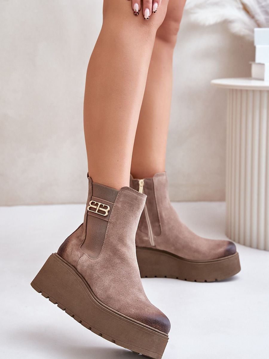Buskin boots model 201181 Step in style