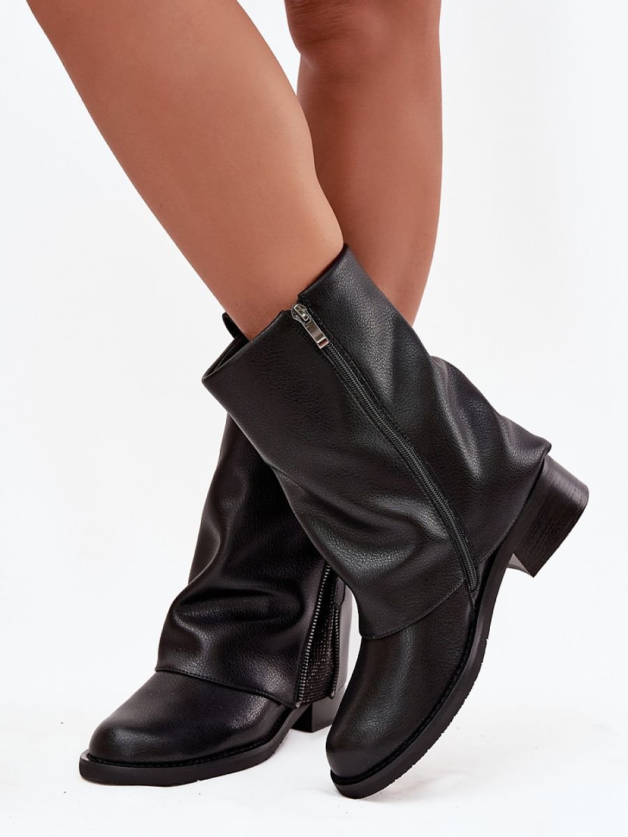 Boots model 220493 Step in style