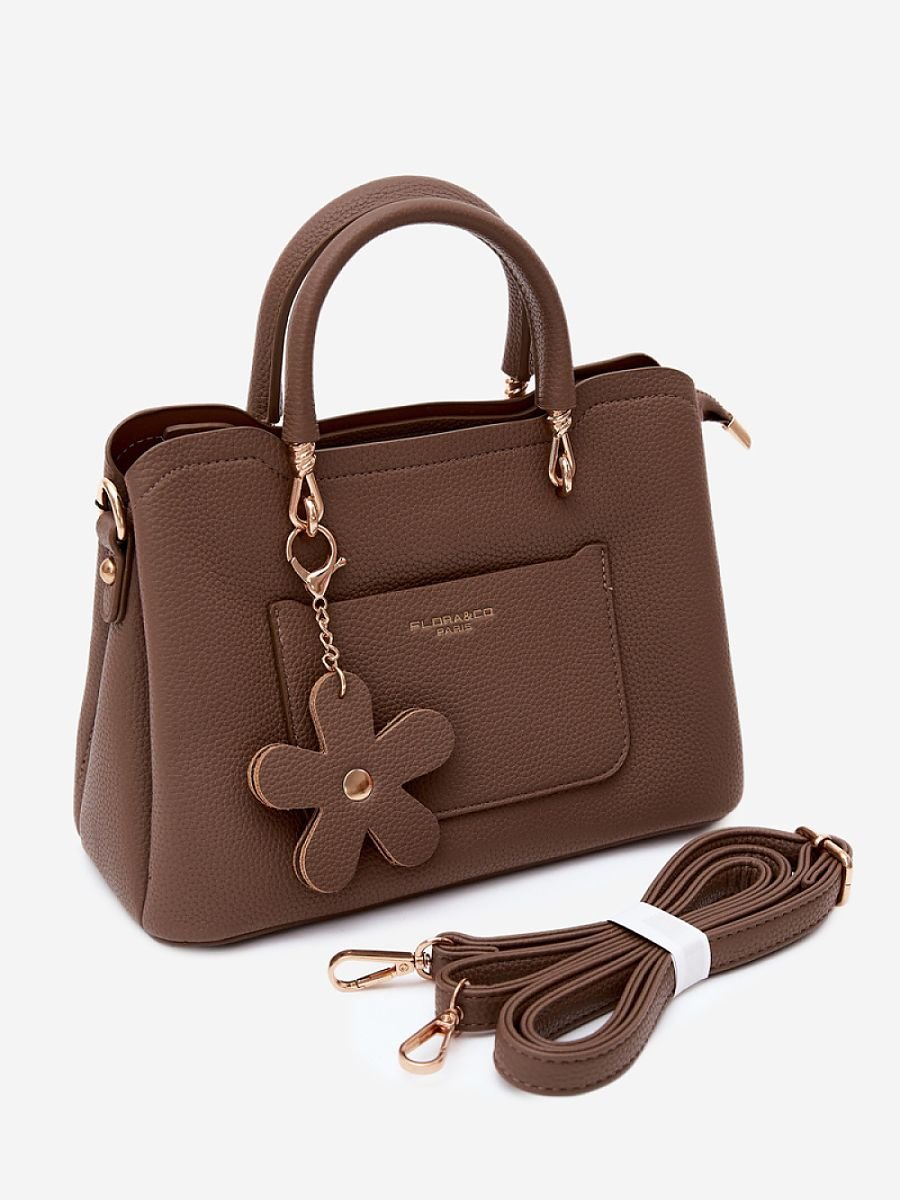 Everyday handbag model 230380 Step in style