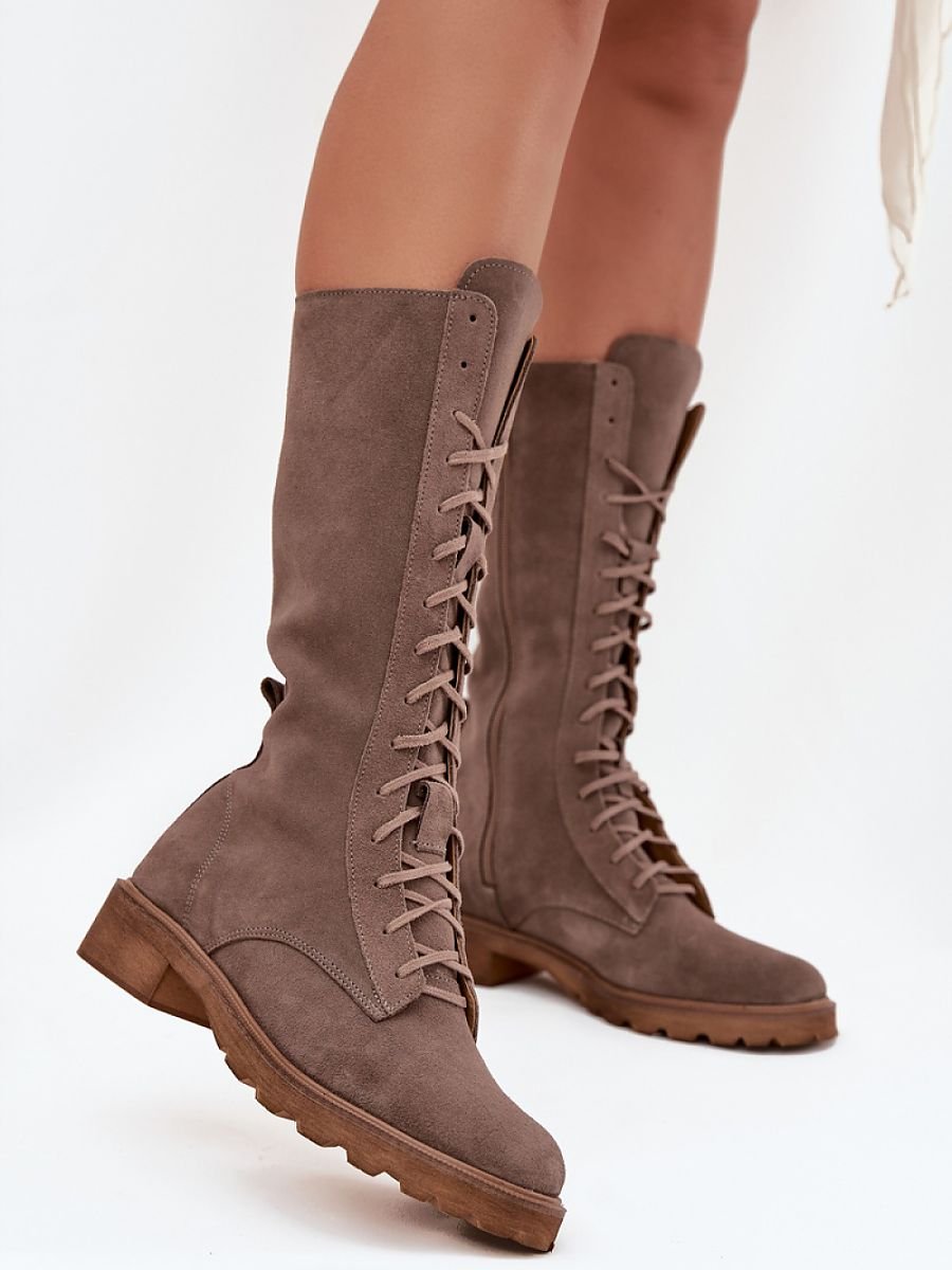 Boots model 218074 Step in style