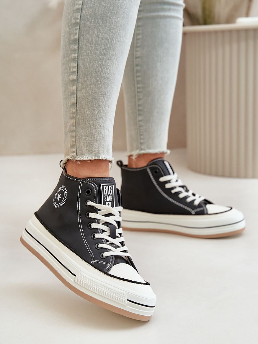 Sneakers model 199905 Step in style