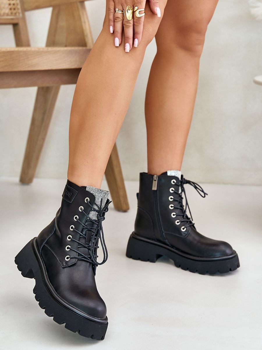 Bootie model 201908 Step in style