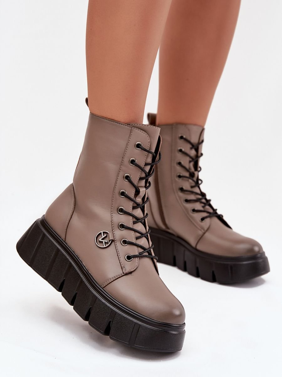 Bootie model 216829 Step in style