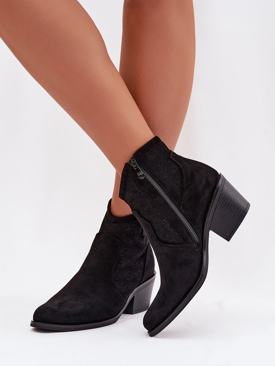 Heel boots model 224621 Step in style